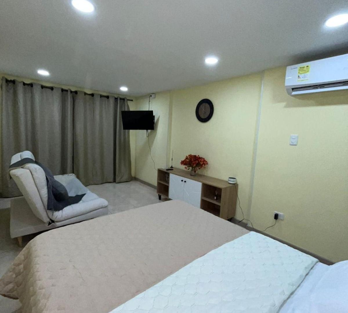 Pensión Ebratt 4*